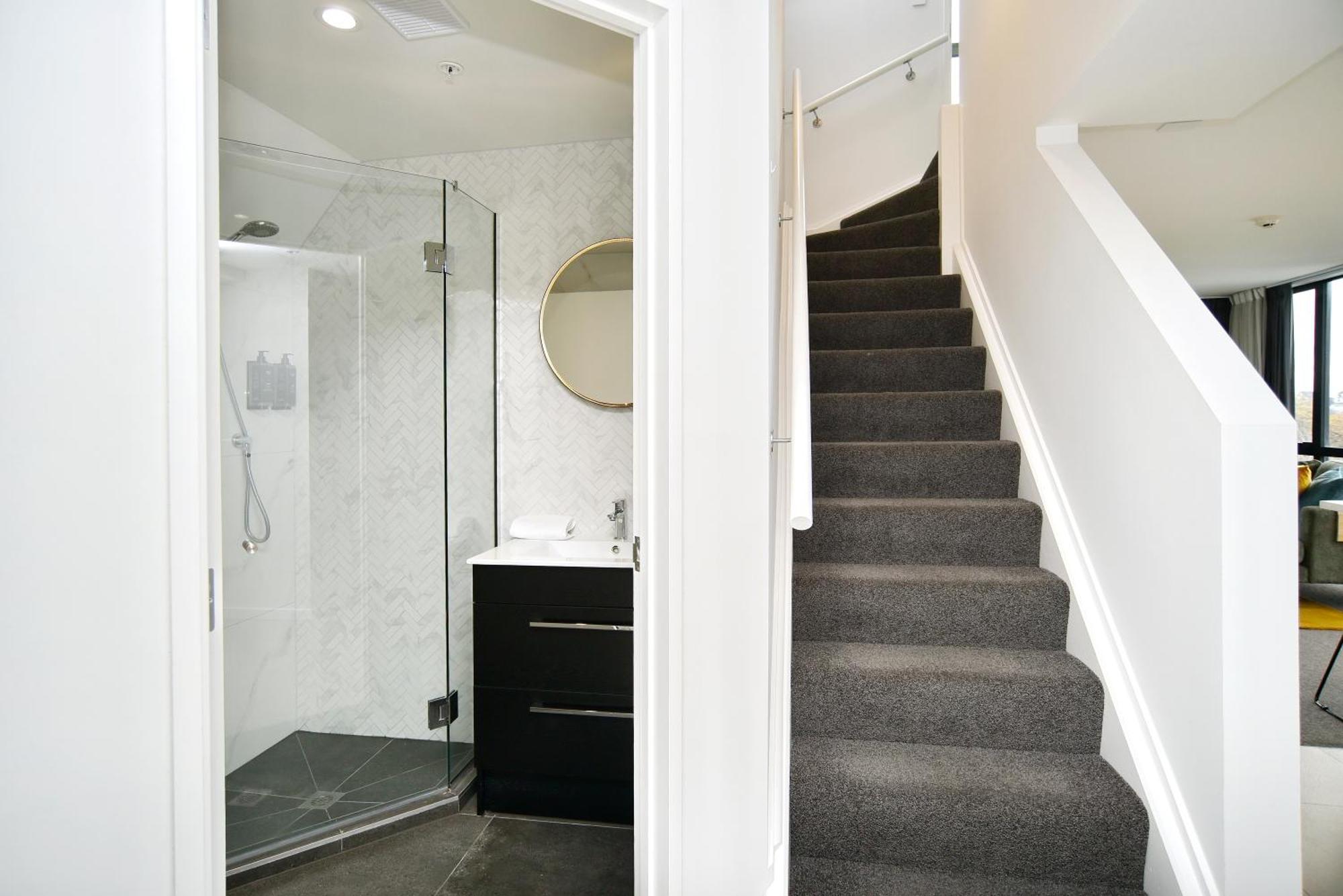 Latimer Loft - Christchurch Holiday Homes Εξωτερικό φωτογραφία