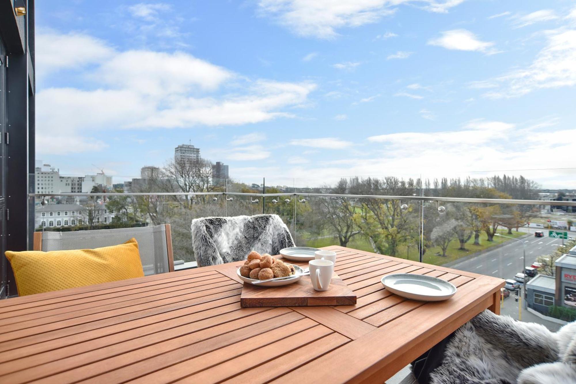 Latimer Loft - Christchurch Holiday Homes Εξωτερικό φωτογραφία