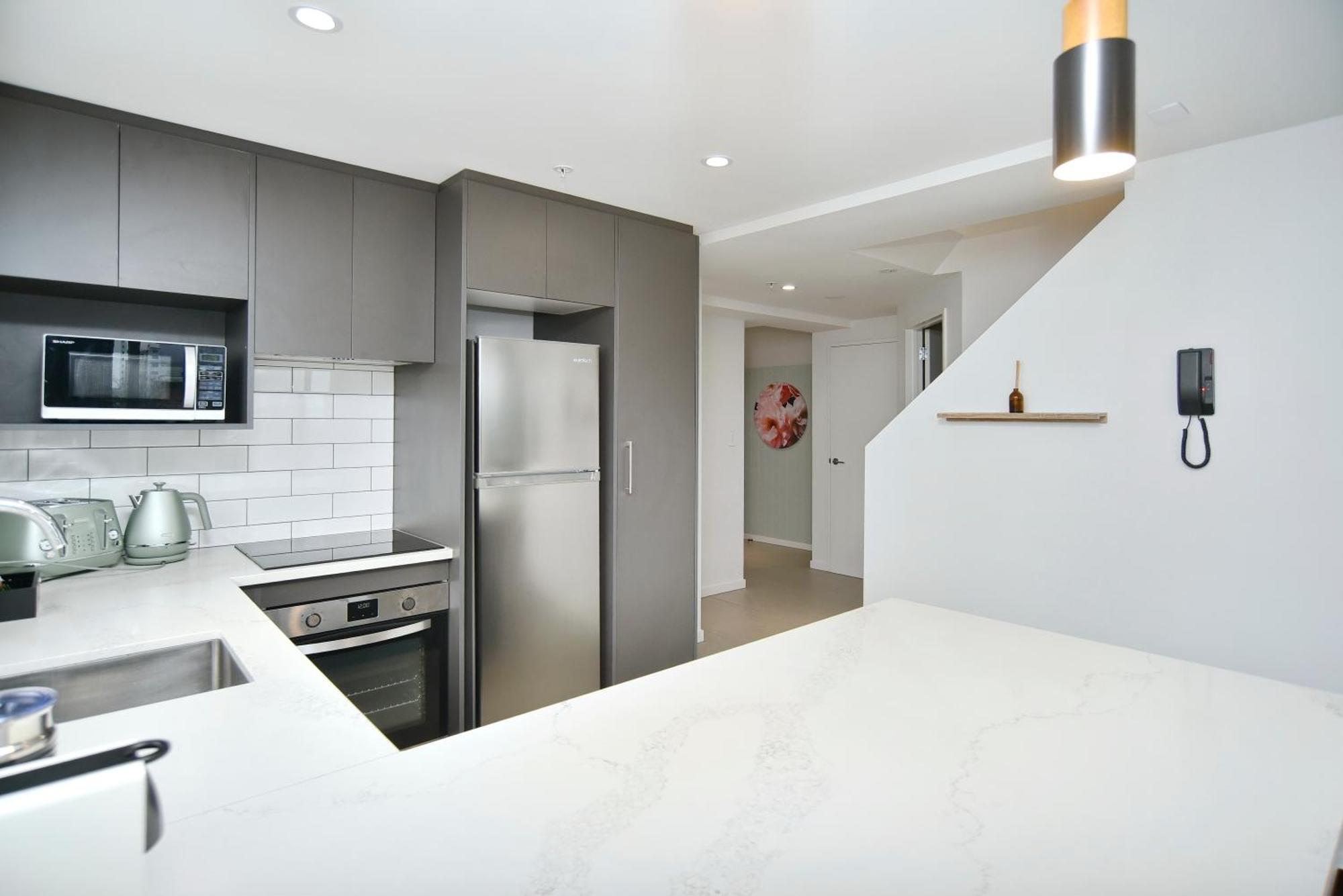 Latimer Loft - Christchurch Holiday Homes Εξωτερικό φωτογραφία