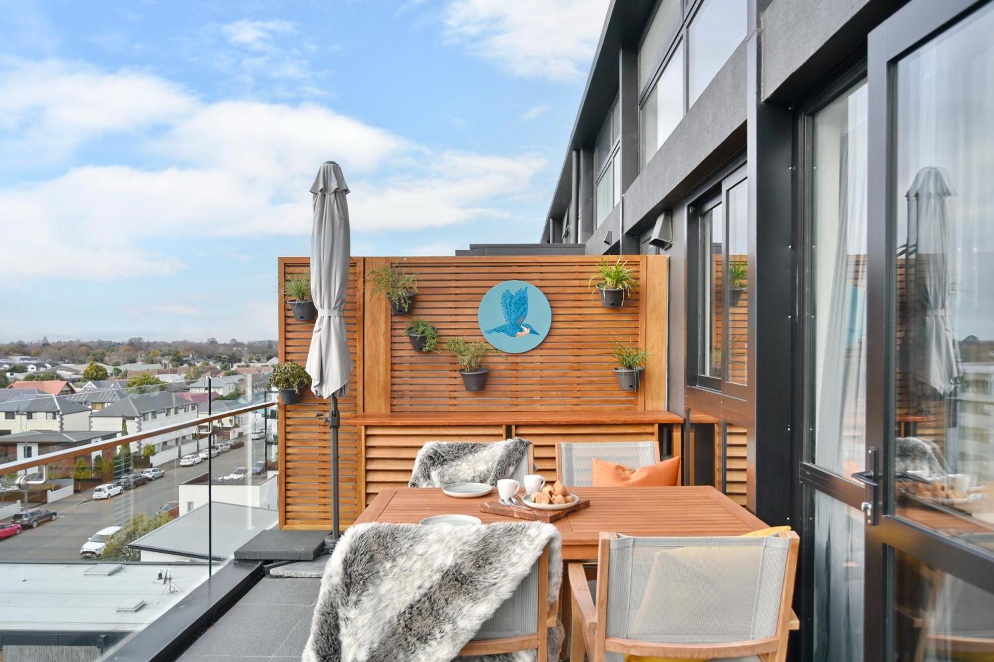 Latimer Loft - Christchurch Holiday Homes Εξωτερικό φωτογραφία
